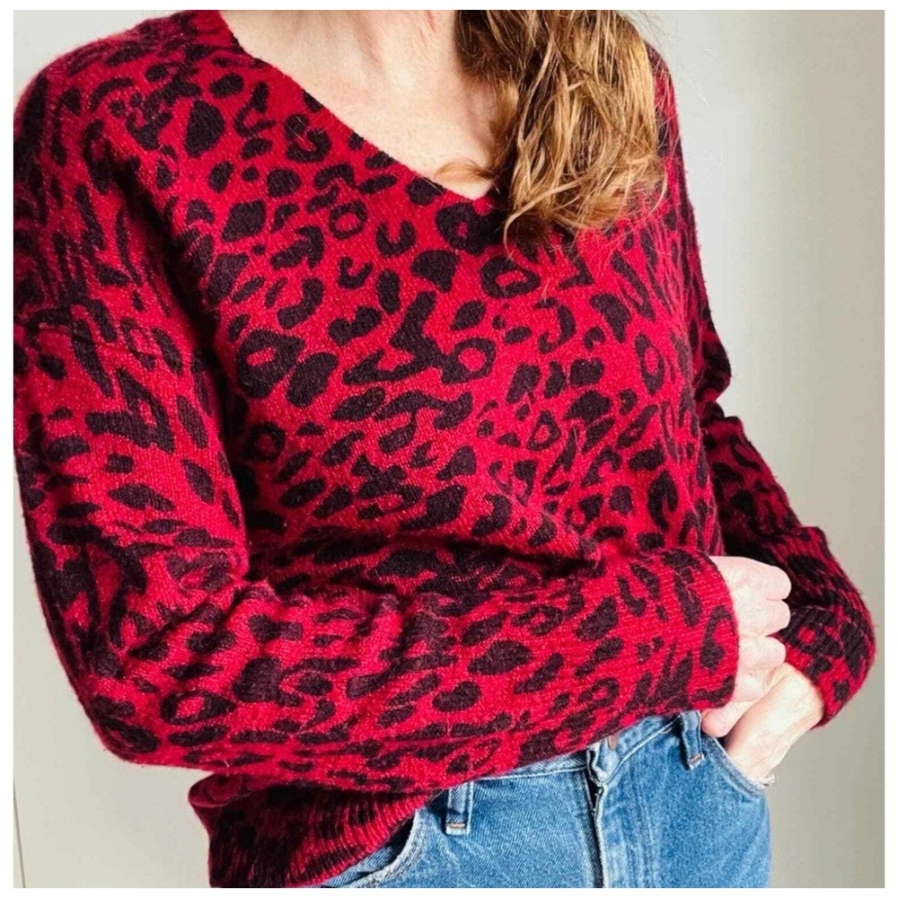 Rails Gracie Sweater in Red Leopard Wool Cashmere Blend V-Neck Knit size medium